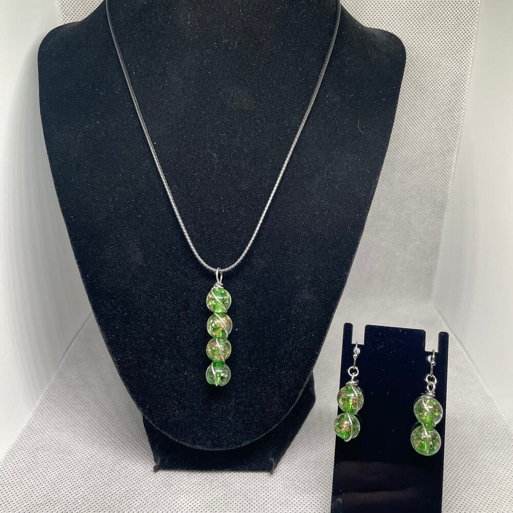 Green Firefly Beads Wrapped With Copper-core Wire Necklace & Earring Set